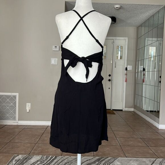 NWOT Kimchi Blue Strappy Black Mini Dress - Picture 2 of 9